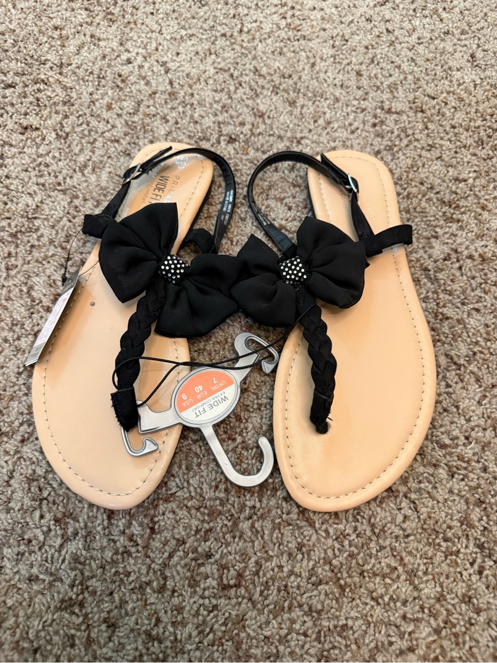Primark Black Bow T-Strap Wide Fit Sandals